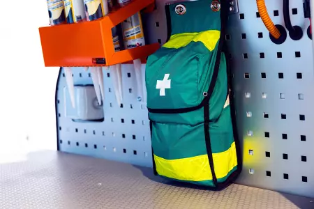 Kit de premiers secours et extincteurs pour votre véhicule professionnel